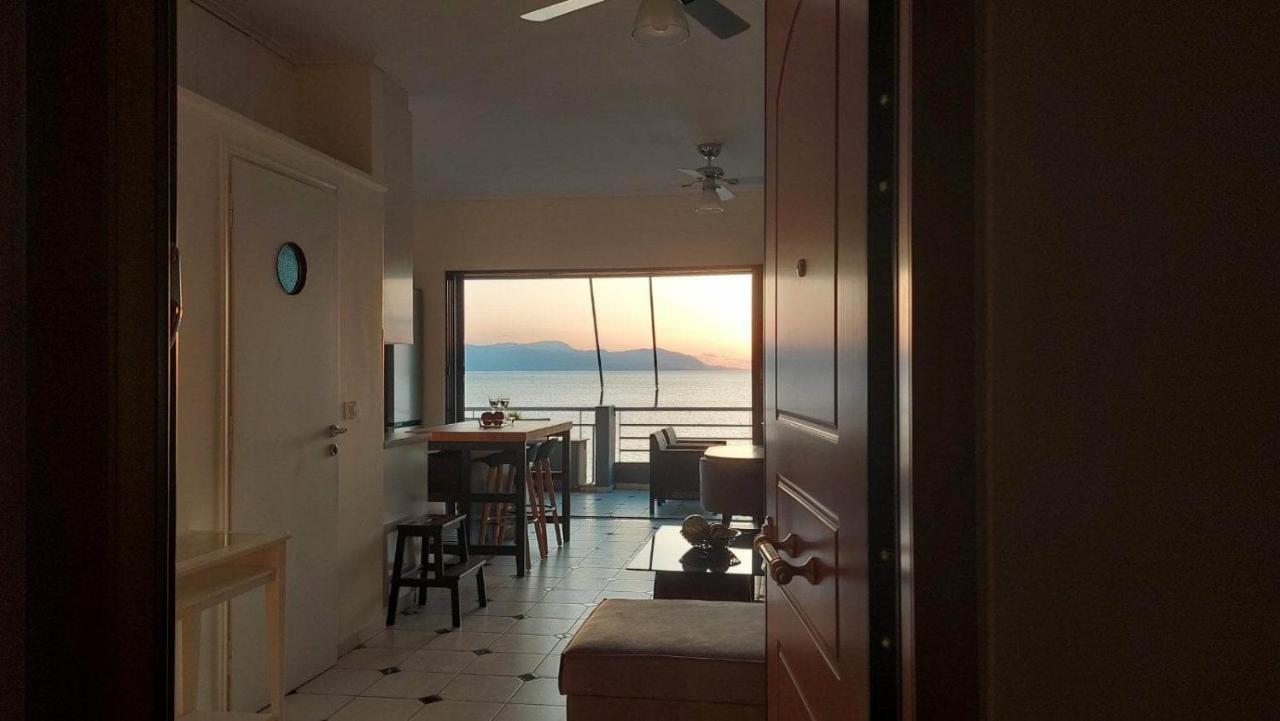 Loutraki Bay Apartment Exterior foto